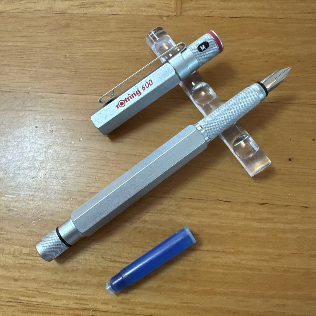 貴重 廃盤 Rotring ロットリング 600 万年筆 シルバー EF