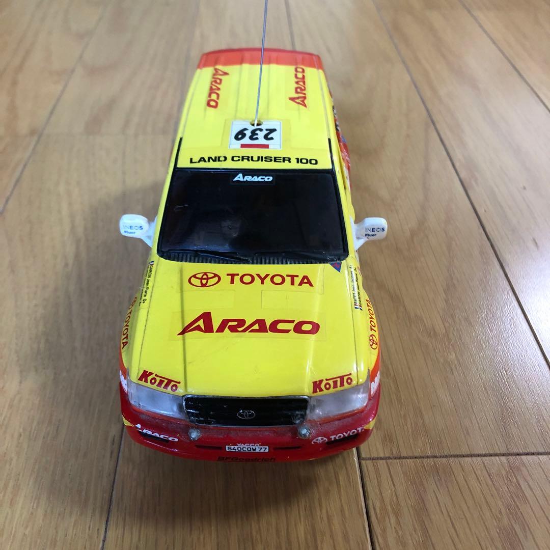 京商ミニッツ　トヨタ ランドクルーザー100 ARACO 239