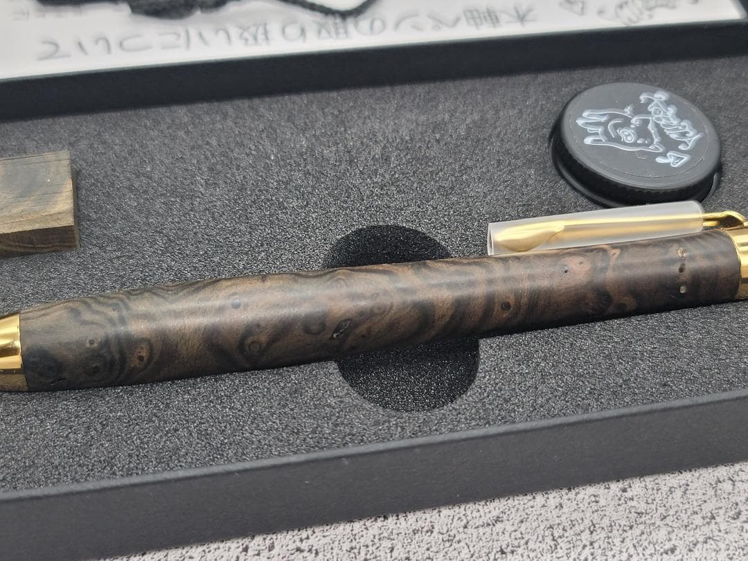 新品　こぶた工房　黒檀瘤　極上杢　シャープペンシル0.5