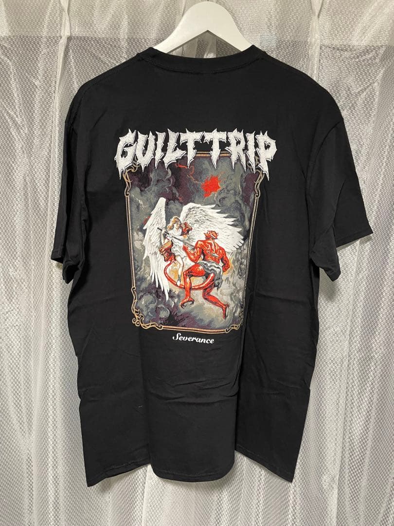 Guilt Trip Tシャツ