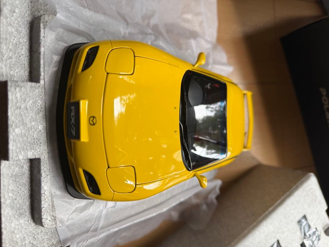 オートアート同様マツダ　RX-7 FD 1／18