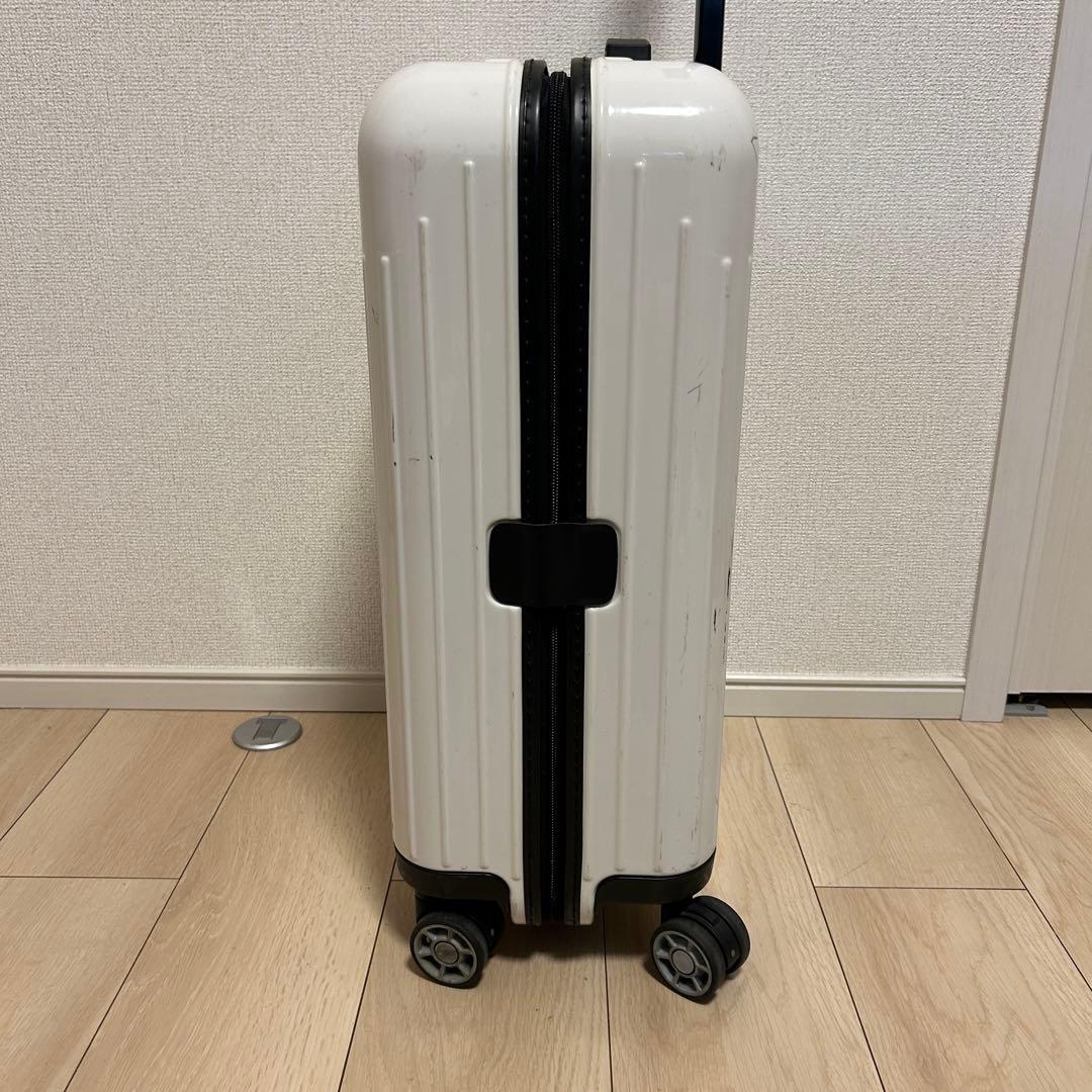 機内持込○ RIMOWA SALSA AIR 4輪 ハワイ限定カラー