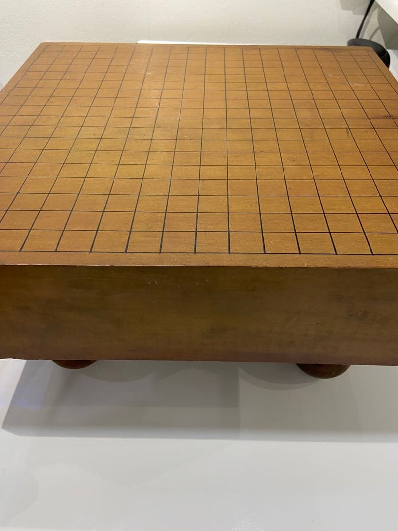 木製囲碁盤と碁石セット　かなり年代物