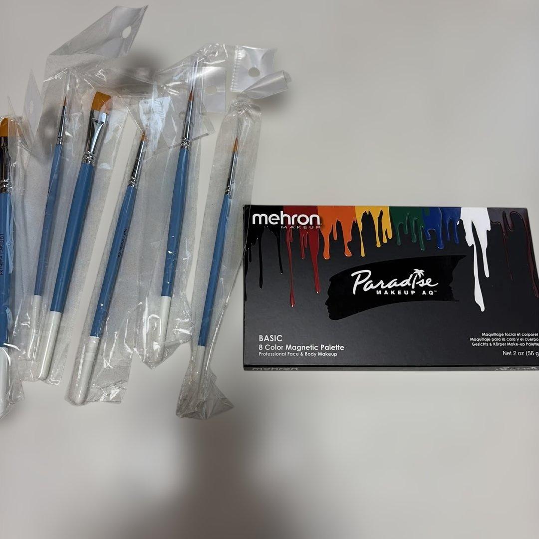 【新品】mehron 8色パレットとブラシセット