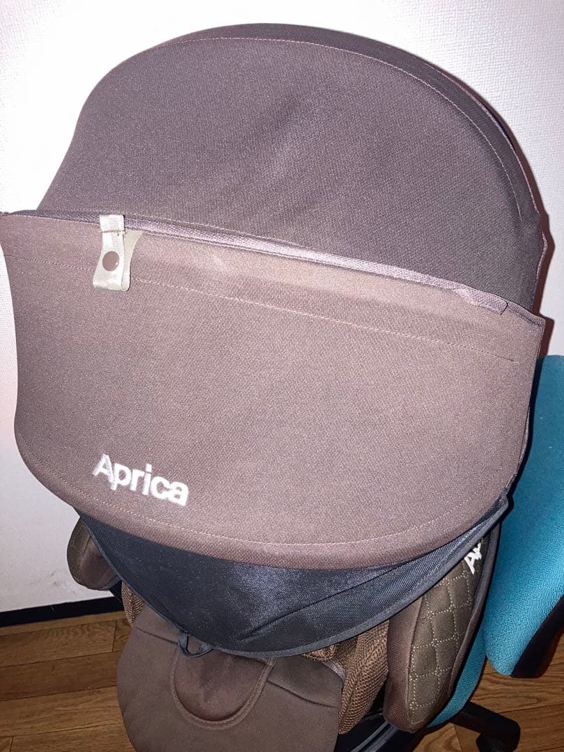 アップリカ⭐️フラディアグロウデラックスISOFIXチャイルドシートクリーニング済