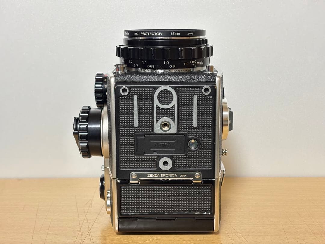 ブロニカ EC-TL レンズ付き 中判カメラ