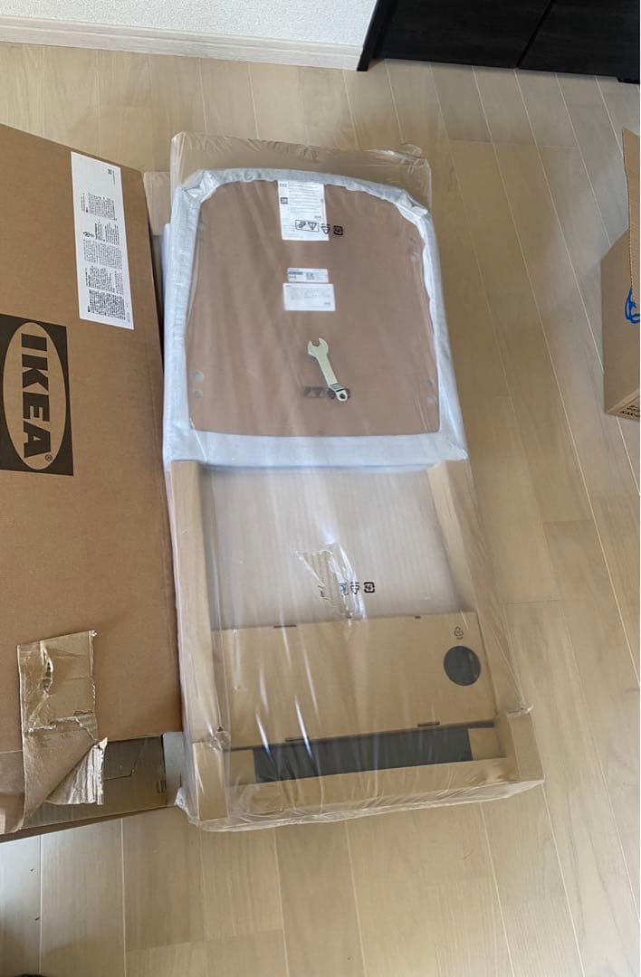 【美品、送料込み】IKEA EKEDALEN テーブルと椅子2個セット