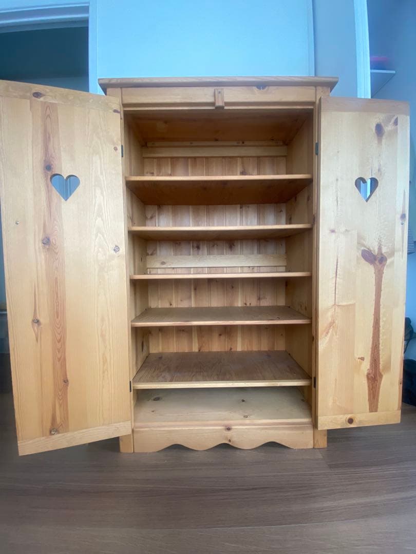 1点もの　ナチュラルウッドキャビネット ハート型カットアウト