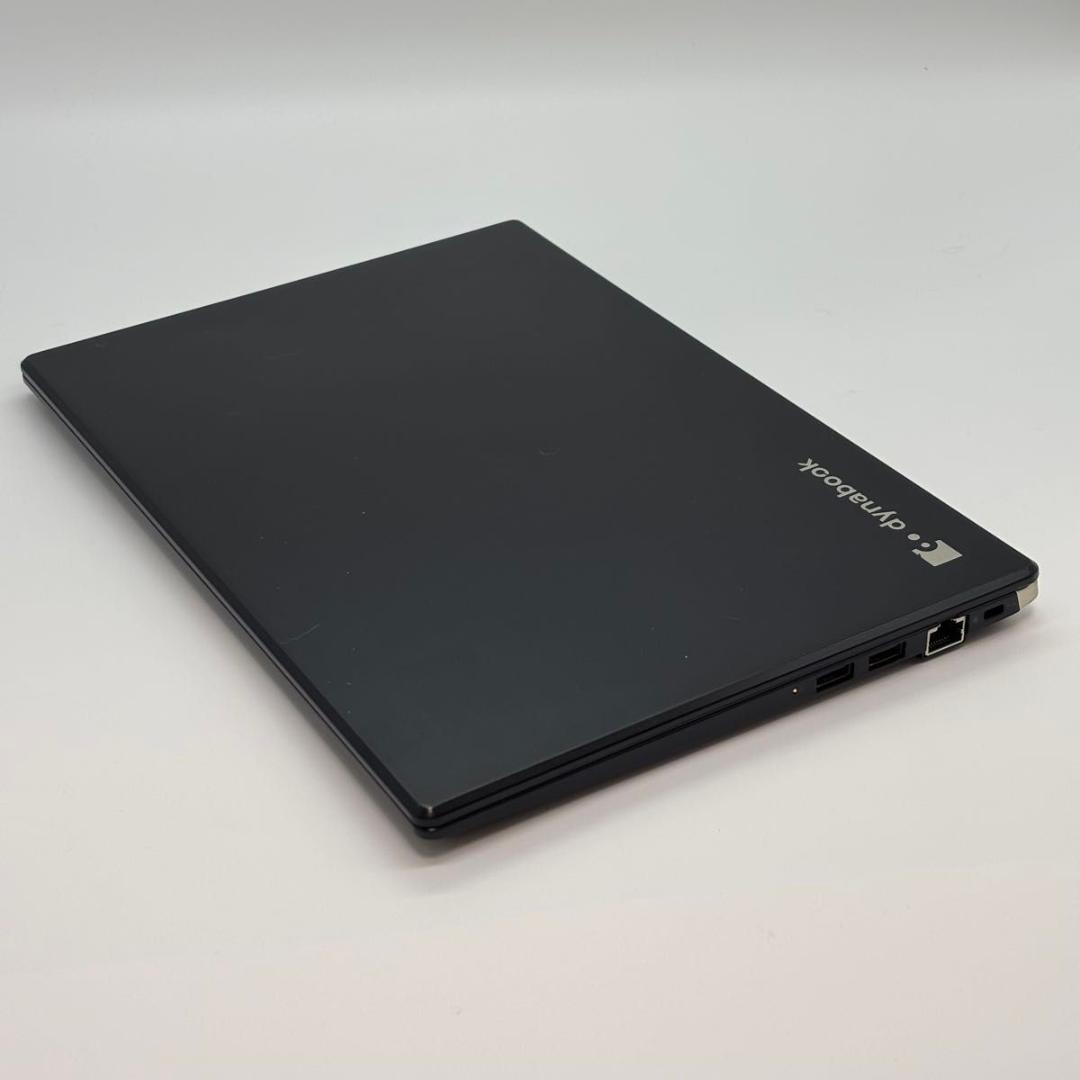 Windowsノート本体 dynabook G83/FS i5-10210U 16GB/128GB 8