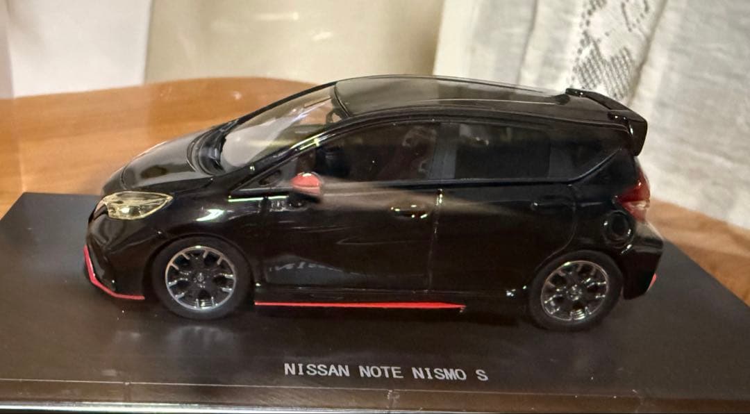 EBBRO Nissan Note Nismo S ミニカー