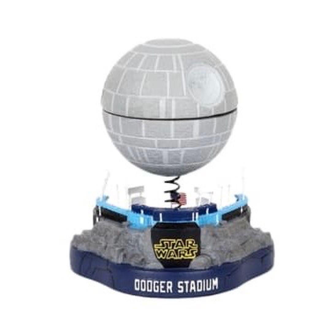 ロサンゼルスドジャース球場配布　スターウォーズナイト　デススターフィギュア