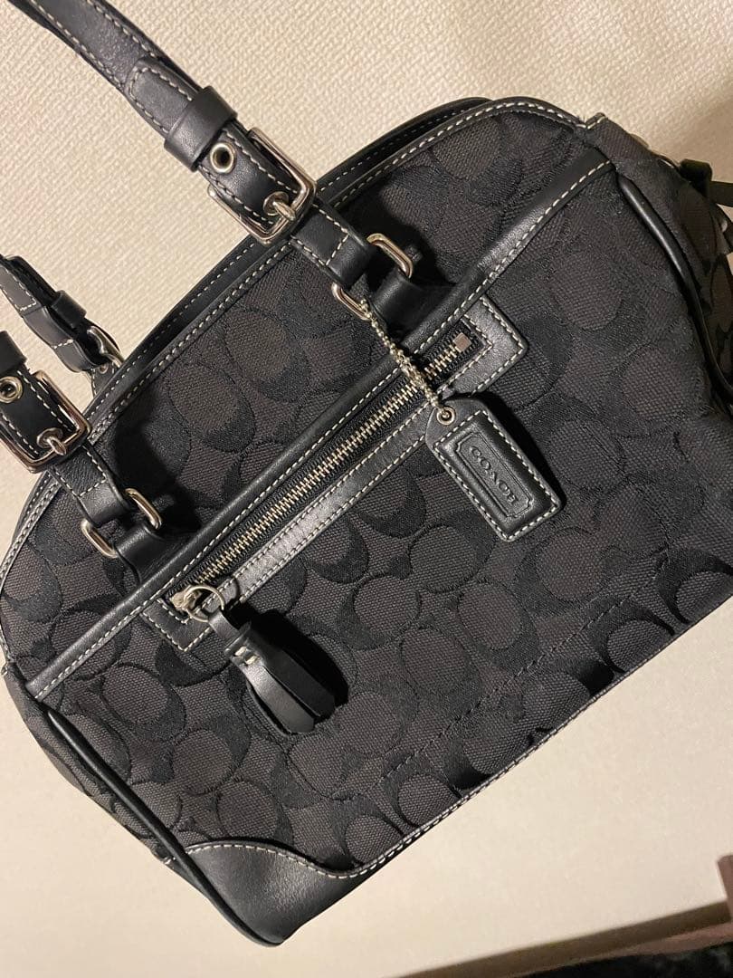Coach ブラック ハンドバッグ