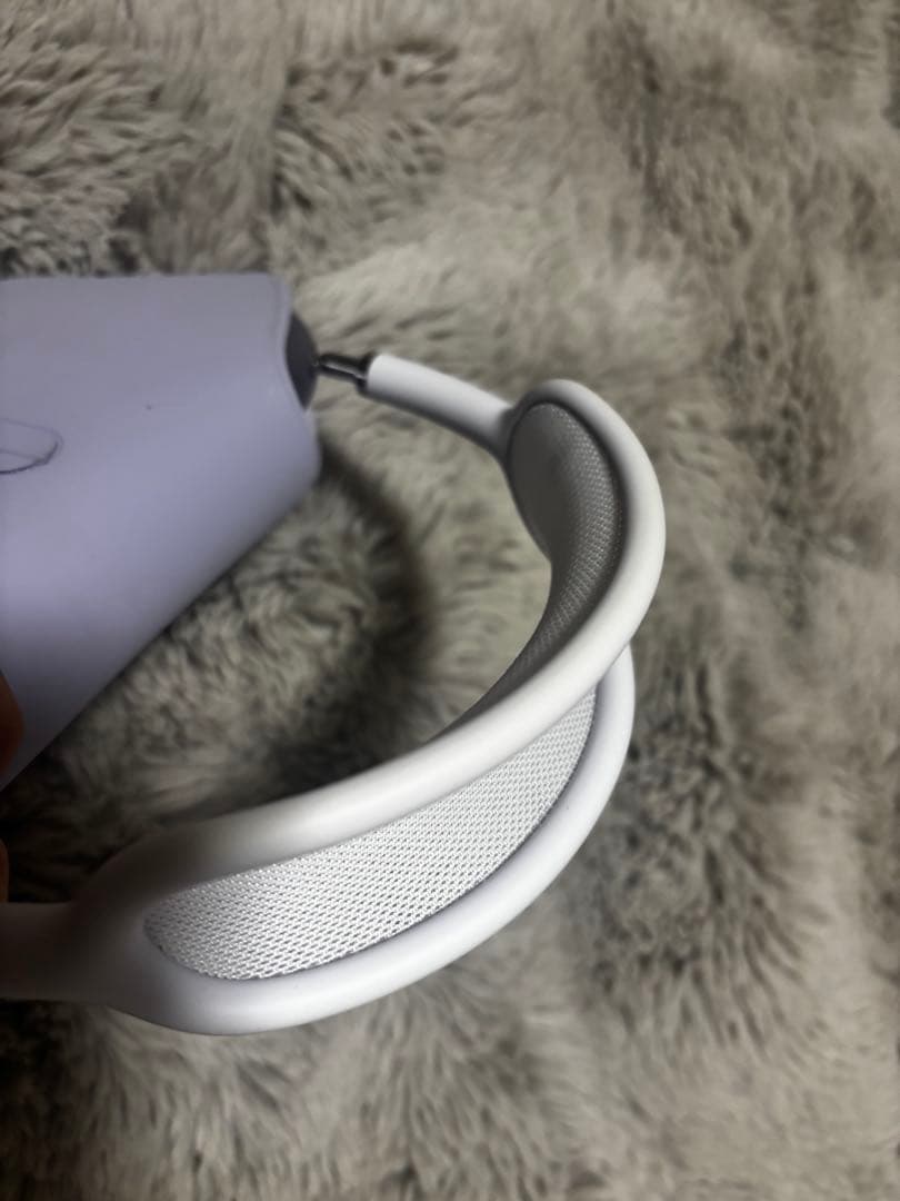 Apple AirPods Max 2025年モデル　パープル