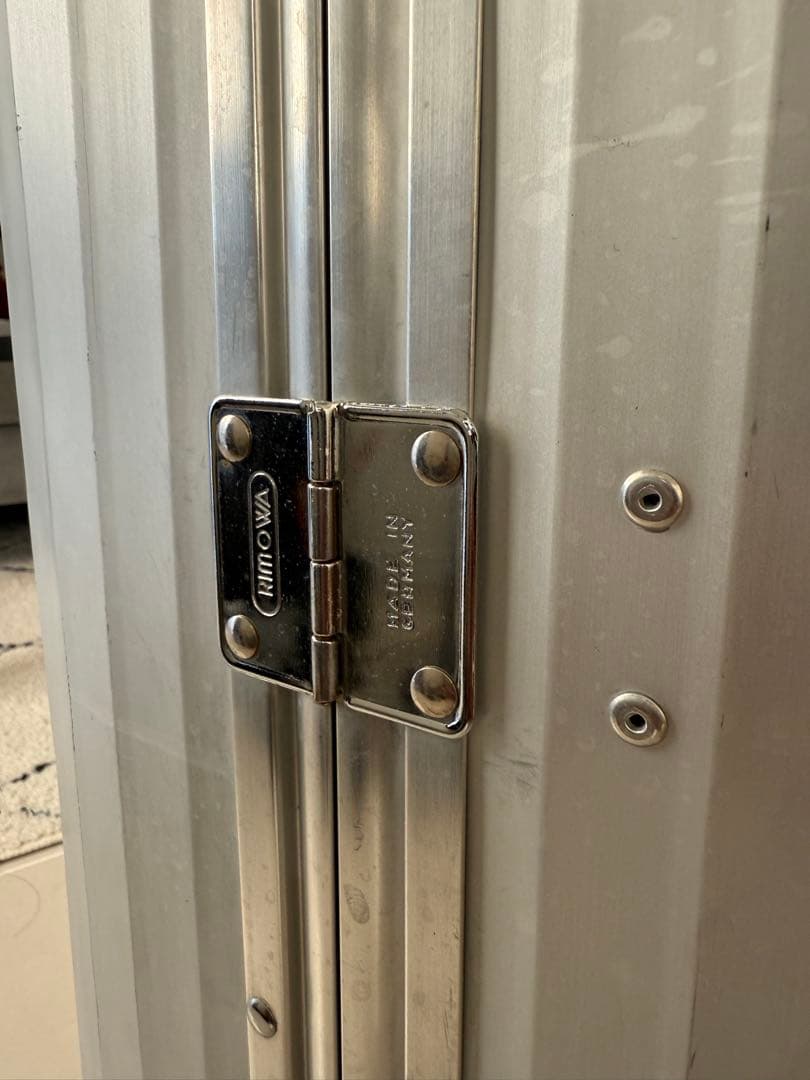 【4輪】リモワ トパーズ キャリーケース