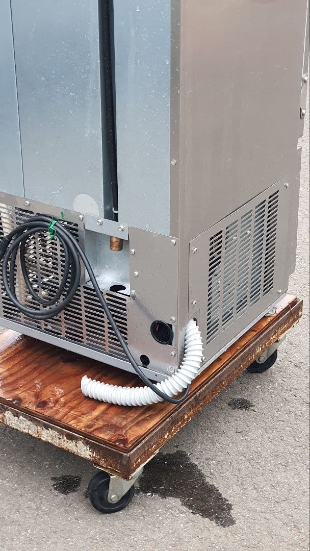 パナソニック業務用全自動製氷機SIM-S2500B