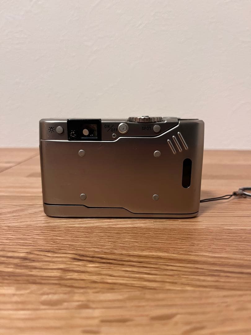 シ*レ様 MINOLTA TC-1 コンパクトフィルムカメラ