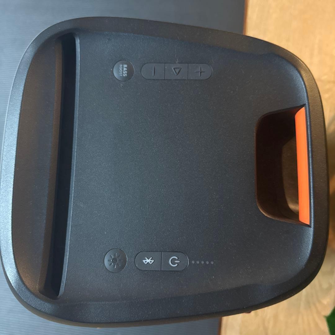 スピーカー・ウーファー Putri NAOKI