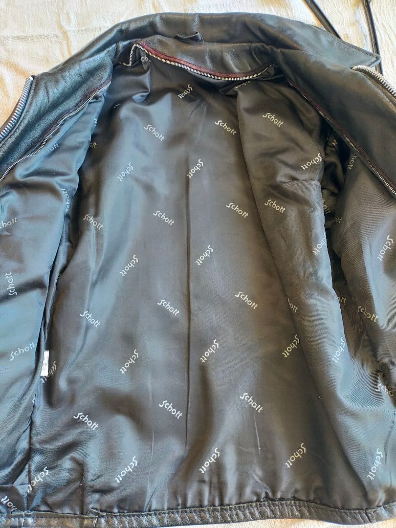 さみだれ★SCHOTT 本革 ジャケット(ボアなし、使用感かなりあり)