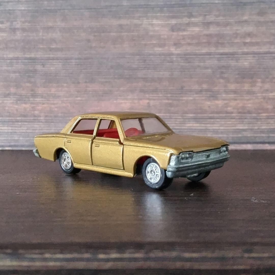 絶版車★Tomicaトミカ トヨタ クラウン スーパーデラックス 日本製