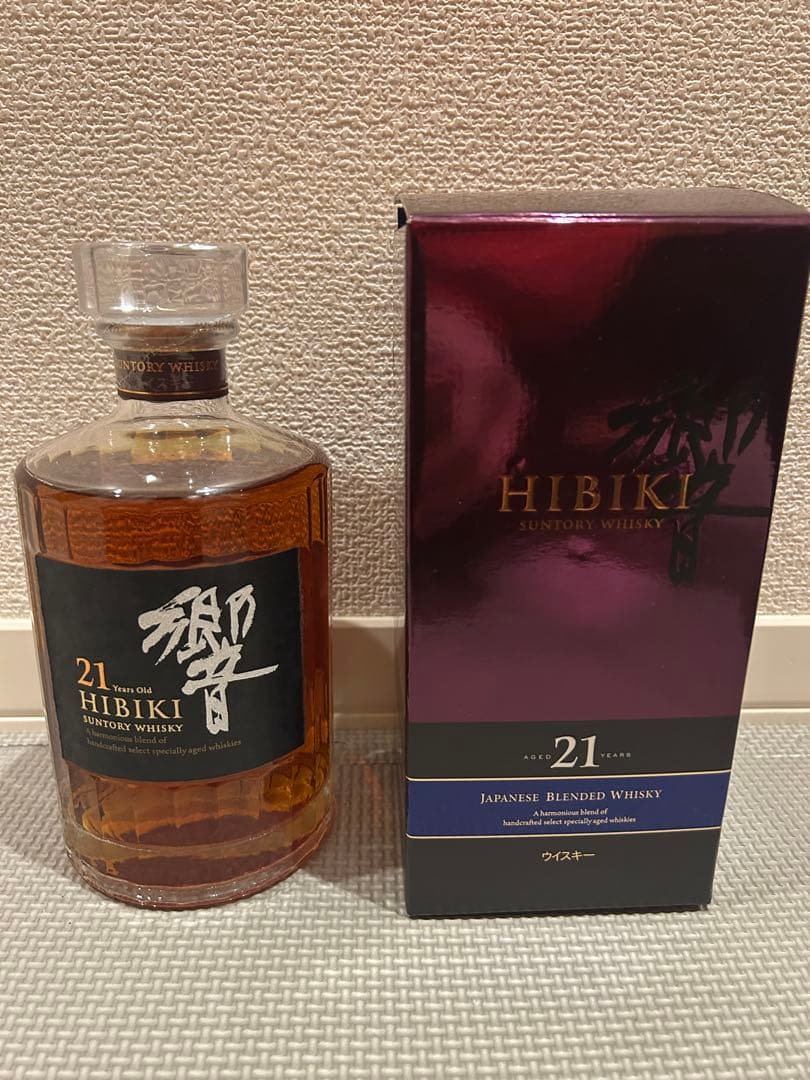HIBIKI 21年 日本のブレンデッドウイスキー 箱付き