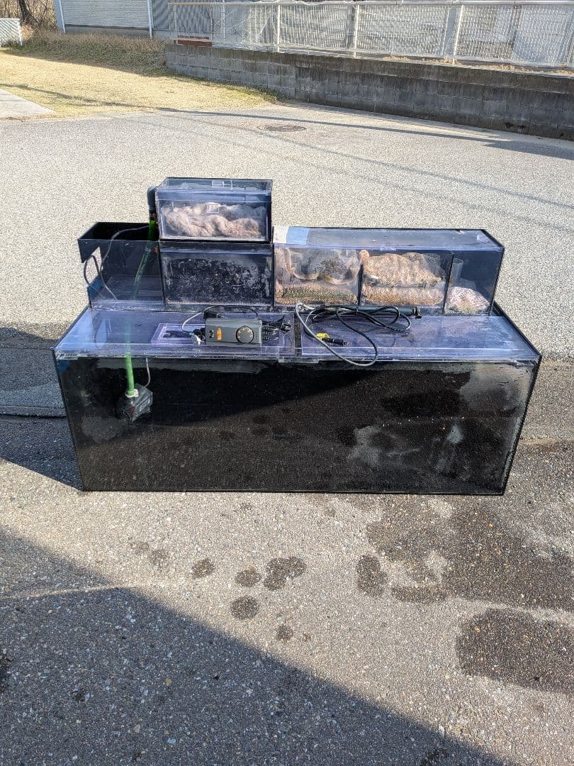 1200×450×450 4面ブラックアクリル水槽 +上部フィルターろ材等セット