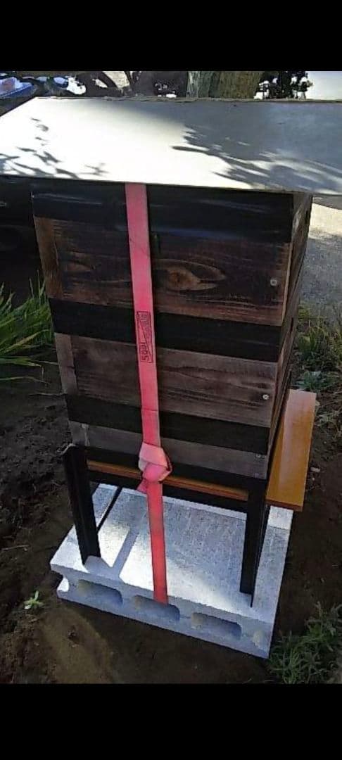 重箱式巣箱台　２９０ミリ用 　ニホンミツバチ　鉄製台