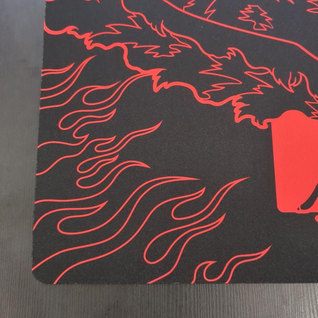 象*様 ロケット団のファイヤー プレイマット【M1】