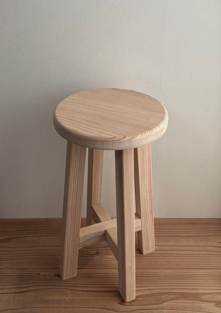 ぽふぽふページです！！　　　ハンドメイドスツール