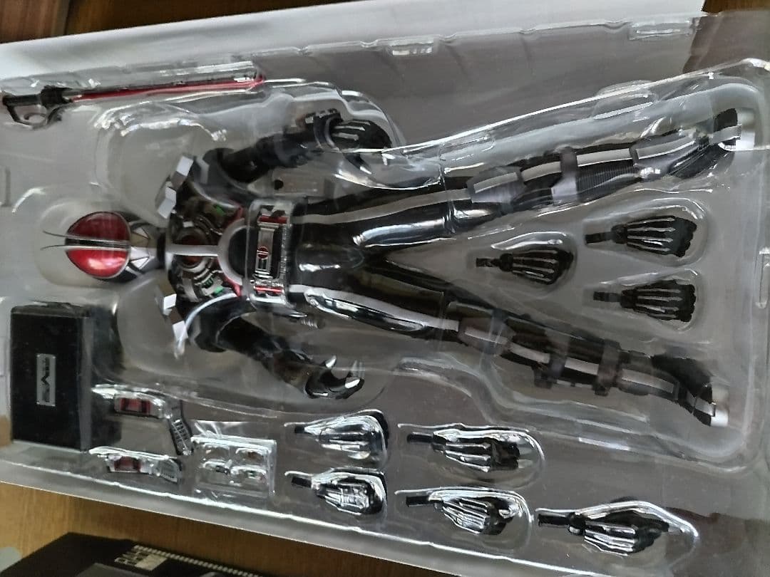 超リアル！メディコムトイＲＡＨ 仮面ライダーファイズ アクセルフォーム　完品