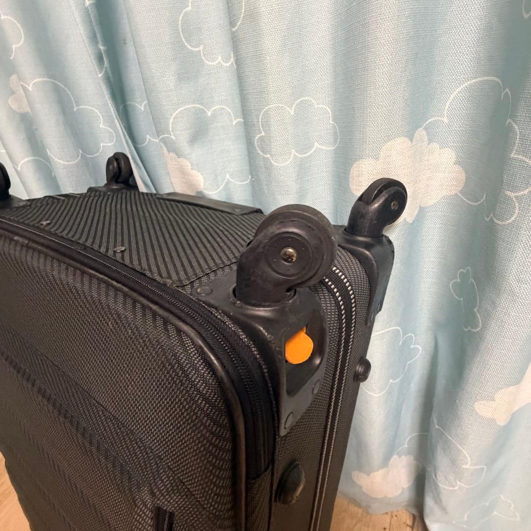 激安送料込‼️シフレ　エスケープ　大容量115L ソフトスーツケース　ちきりんさん