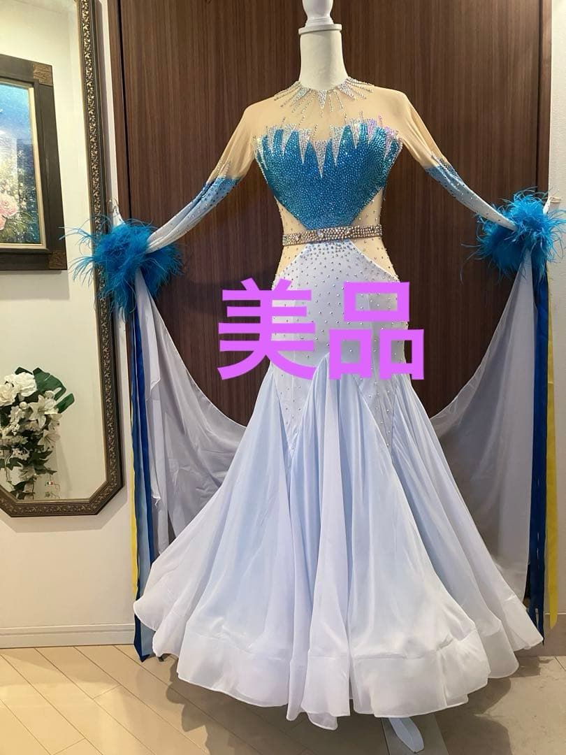 社交ダンス　スタンダード　ホワイト・ブルー