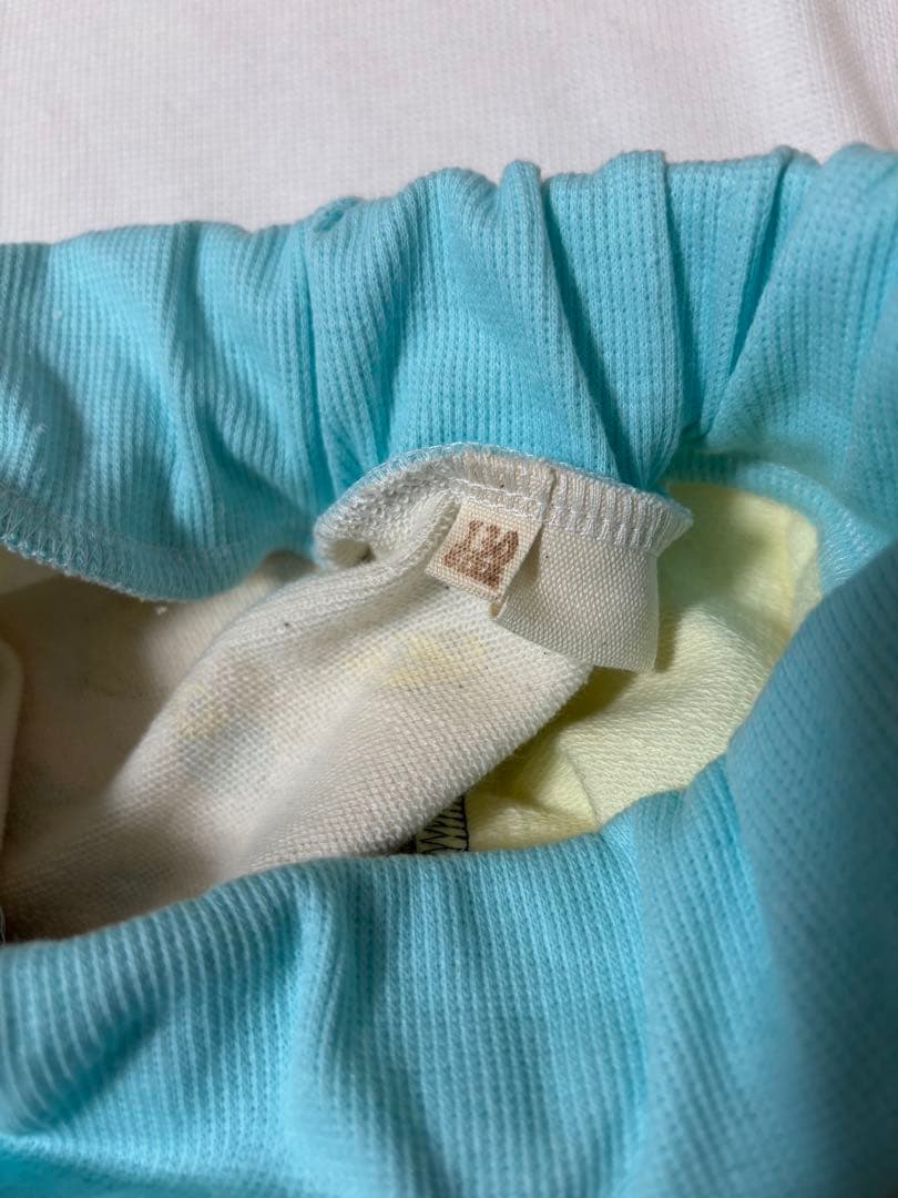 クリームパンページになります。