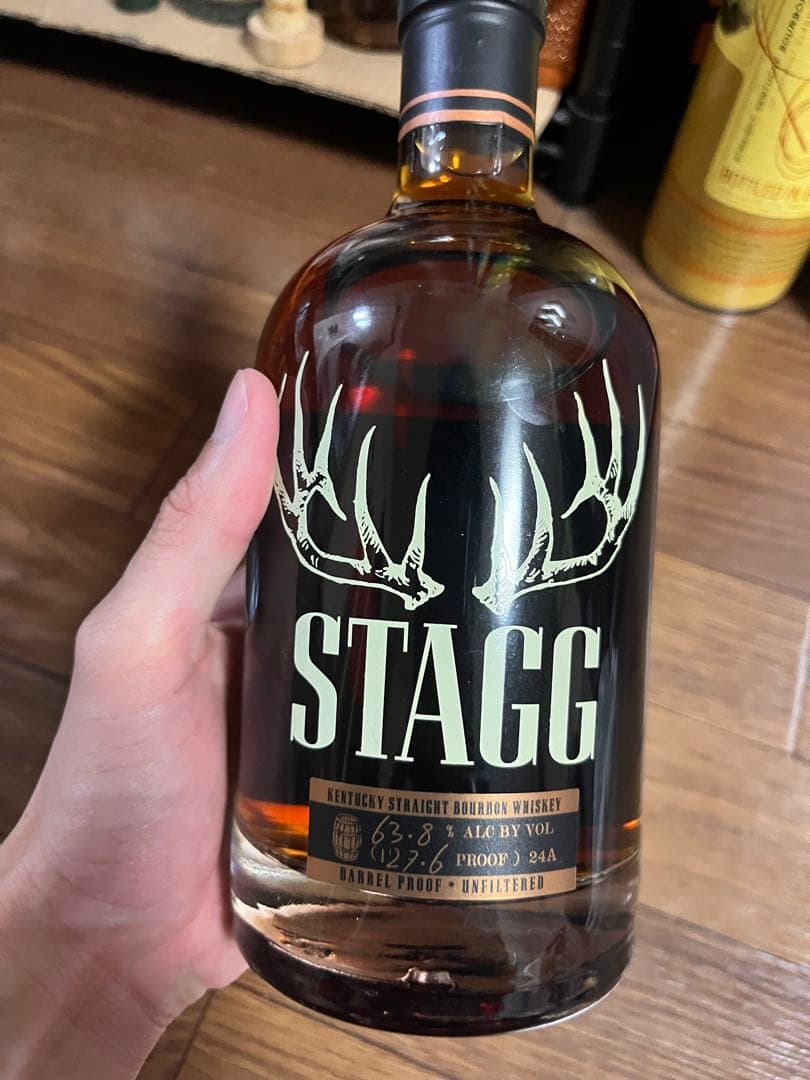 しましま）STAGG バーボンウイスキー スタッグ