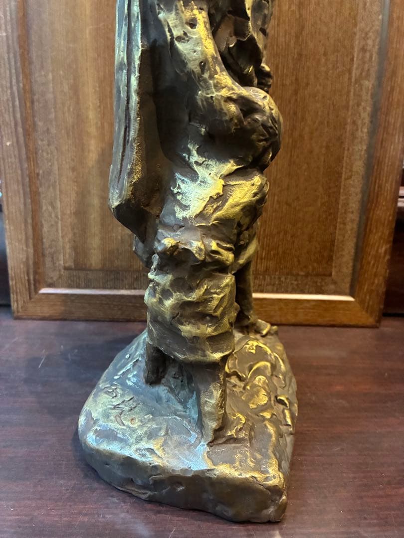 北村西望　大慈良寛　ブロンズ　1979制作　高さ38センチ　6.5キロ　良寛和尚