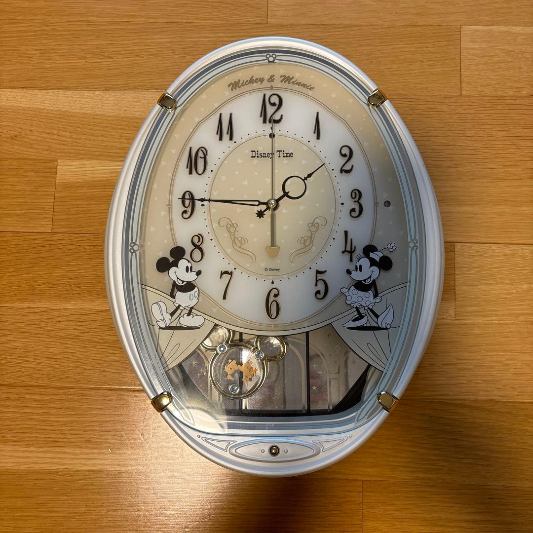 ディズニー　メロディ付き掛時計 電波時計　FW579W