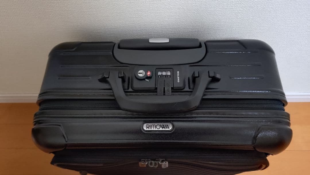 リモワ BOLERO キャリーケース 伸縮ハンドル新品交換