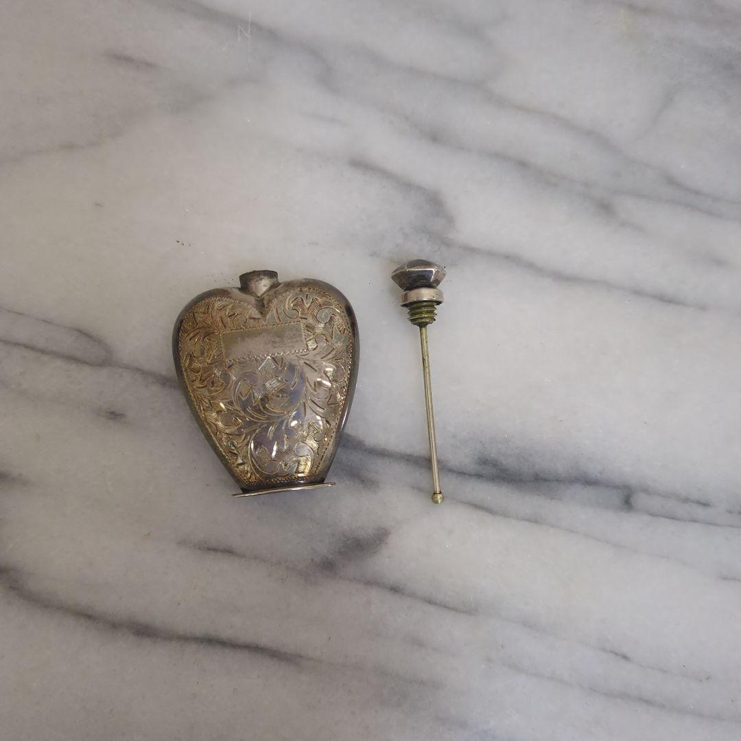 n*m様 スターリングシルバー ハート型　純銀　シルバー　香水入れsterlin