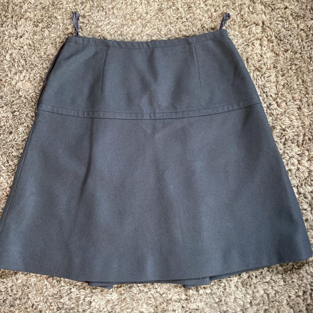 miumiuボックスプリーツ