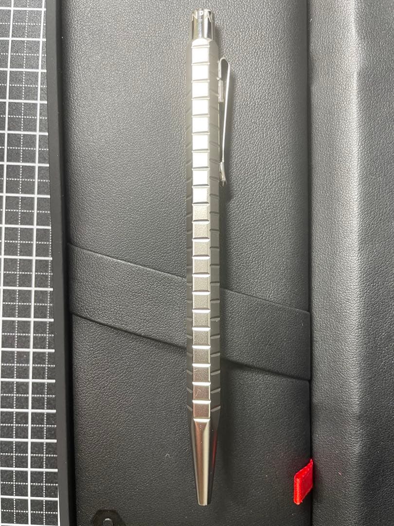 カランダッシュ　エクリドール　アベニュー　ボールペン