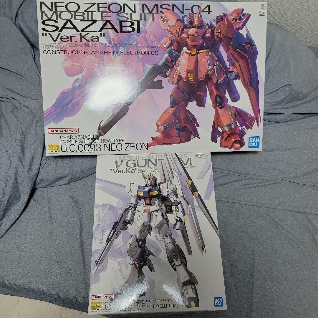 BANDAI MG サザビーver.ka+MG νガンダムver.ka2体セット