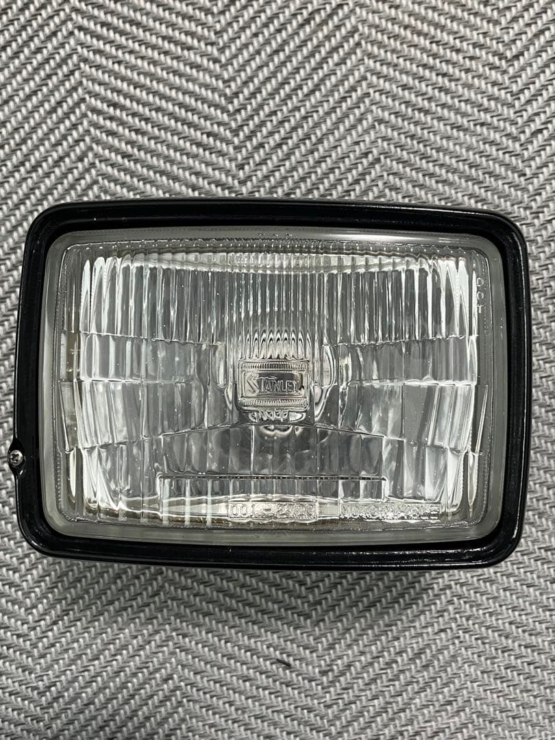 【美品】Z400GP.gpz400f 角目ヘッドライト　カワサキ　ガラスレンズ