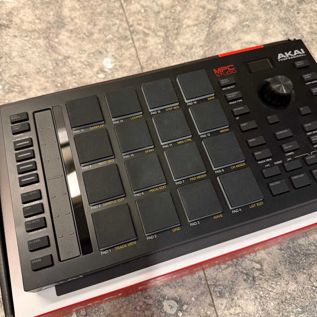 DJ機材 Akai Professional MPC Studio 2