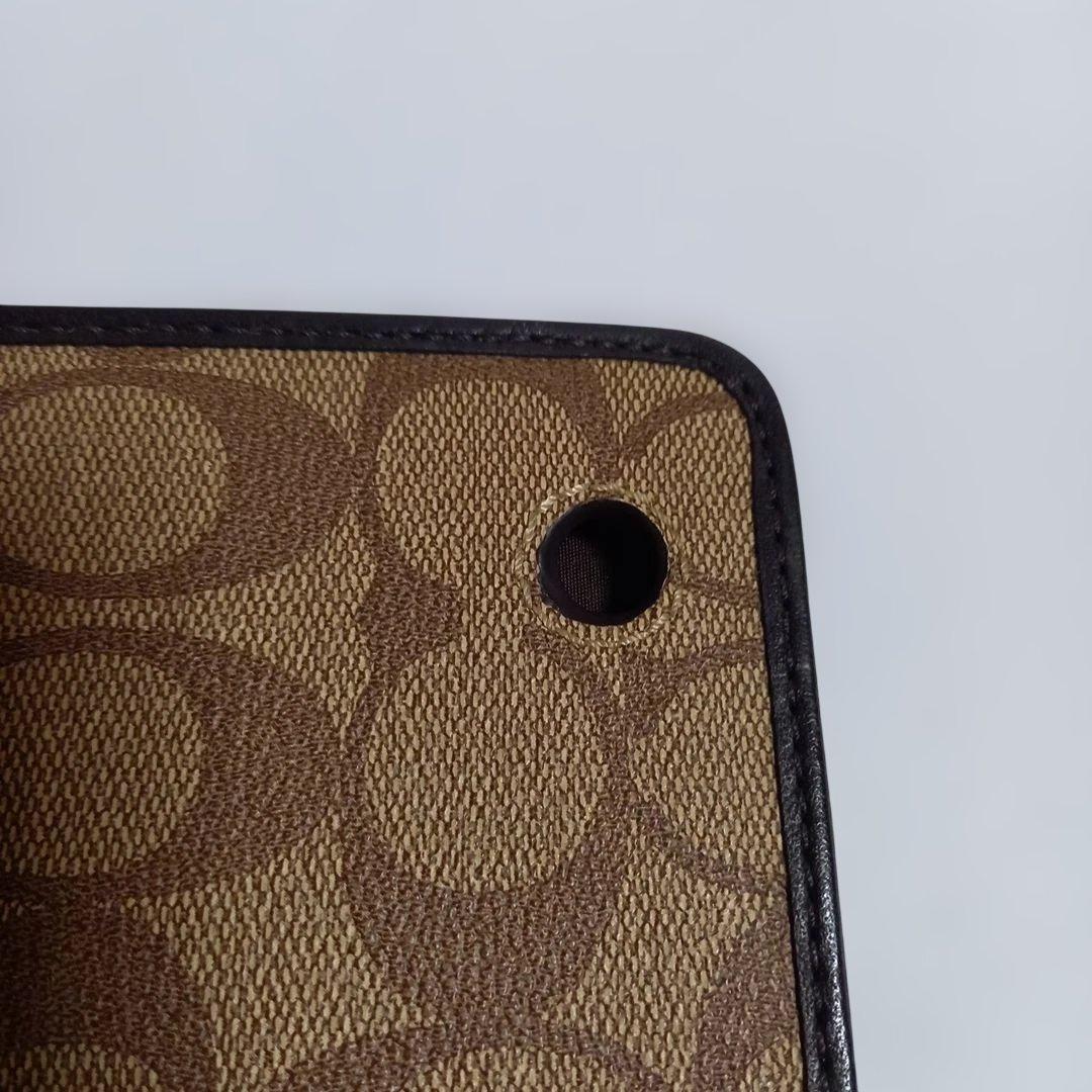 (美品) COACH iPadケース シグネチャー柄 ブラウン
