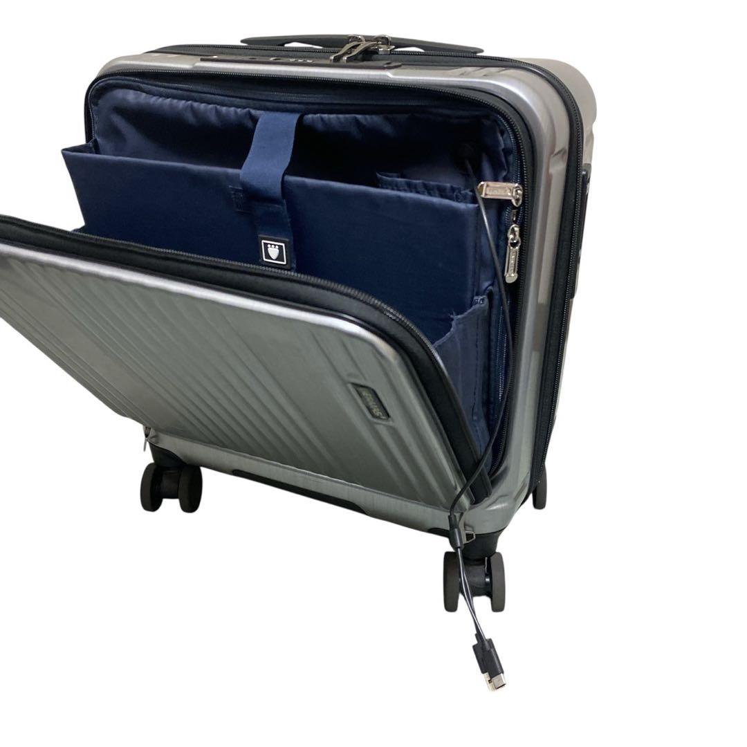 BERMAS INTER CITY フロントオープンスクエア4輪33L 39cm