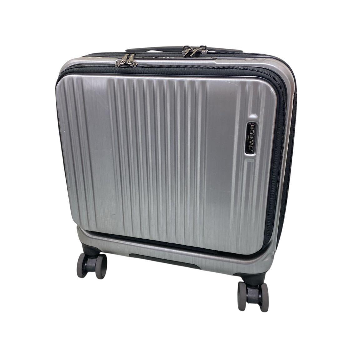 BERMAS INTER CITY フロントオープンスクエア4輪33L 39cm