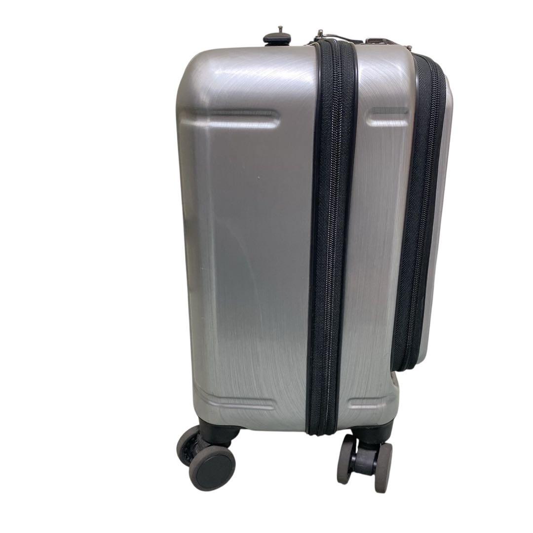 BERMAS INTER CITY フロントオープンスクエア4輪33L 39cm