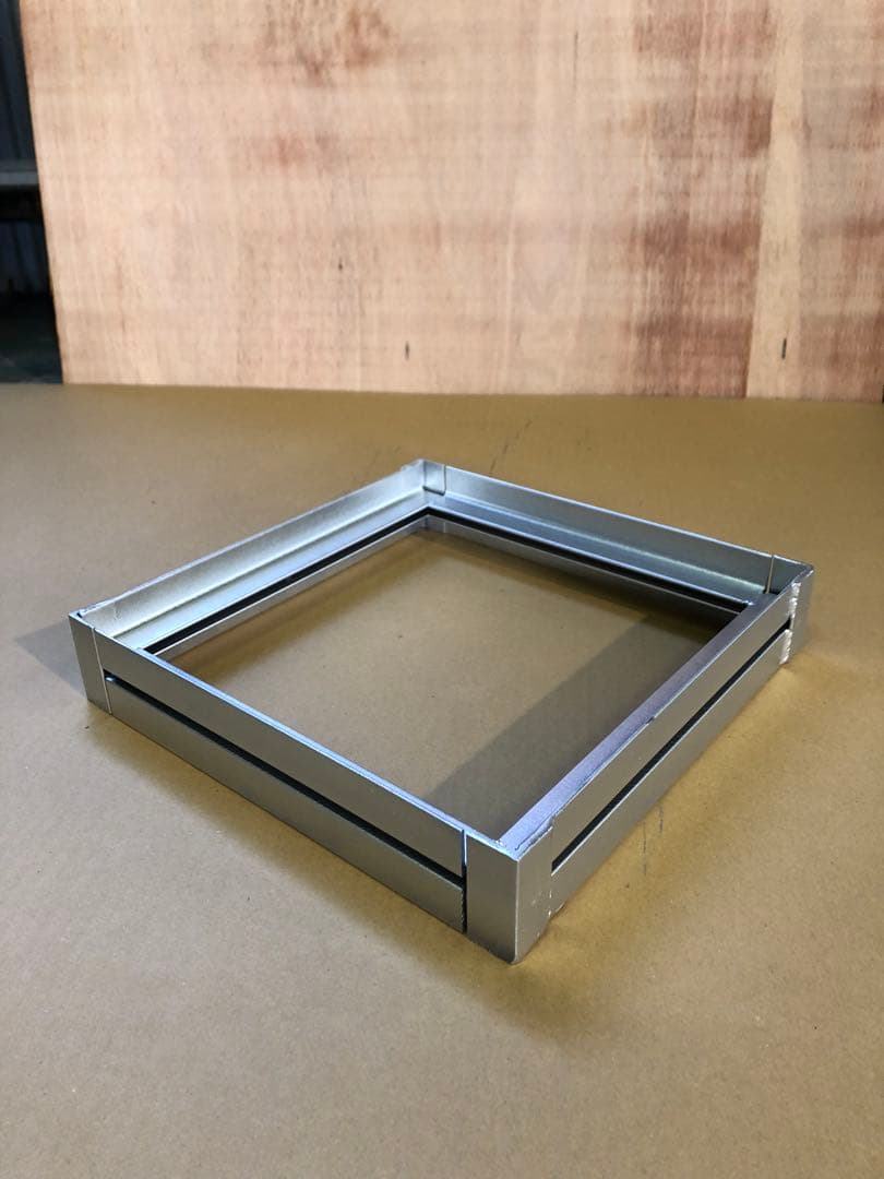 日本蜜蜂 重箱用鉄製巣門 30cm用 5台セット