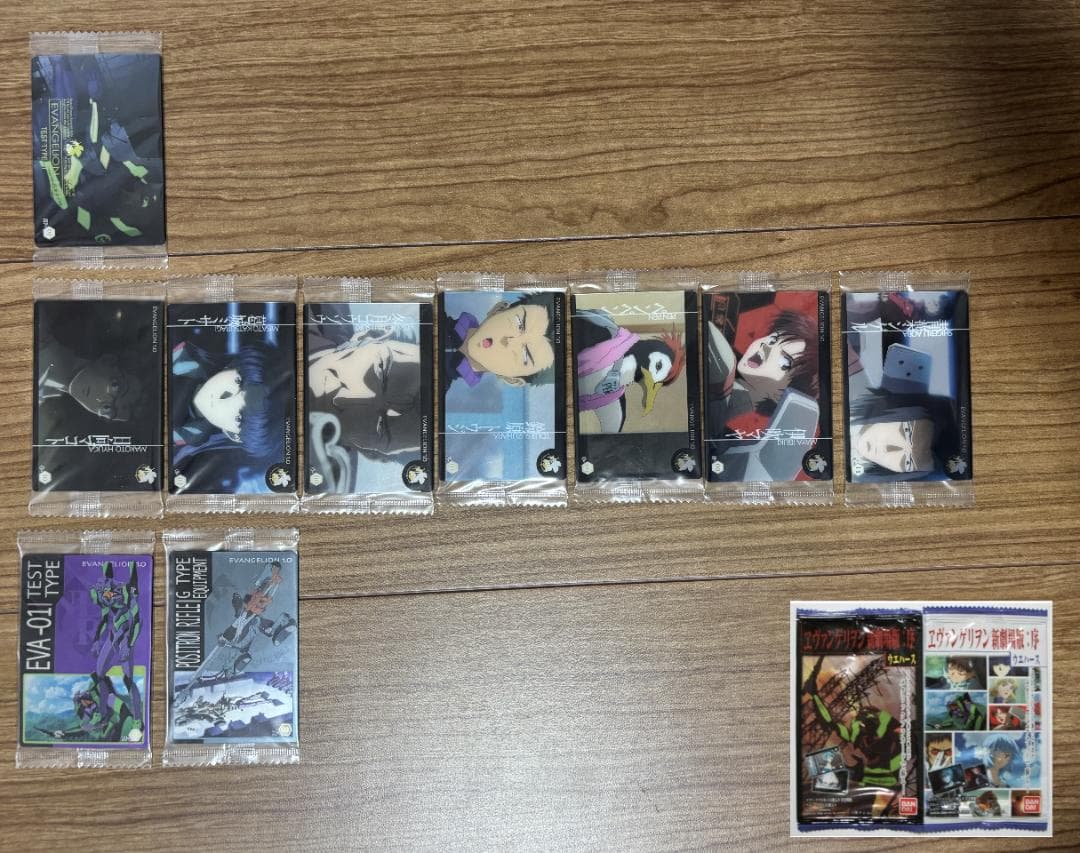 【未開封まとめ売り希少】新世紀エヴァンゲリオン ウエハースまとめ売り　約200枚