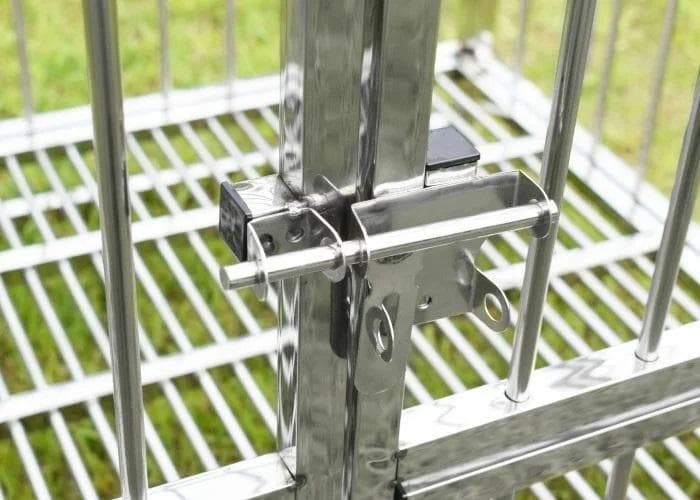 ステンレス製　ドッグゲージ（幅108ｘ奥行 72ｘ高さ92 cm）中型～大型犬用