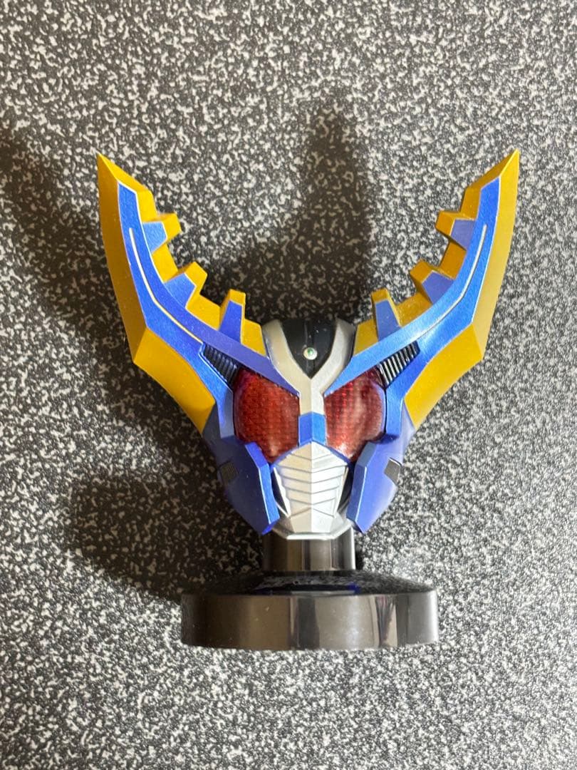 ライダーマスクコレクションVol.6シークレット　ハイパーガタック　発光台座